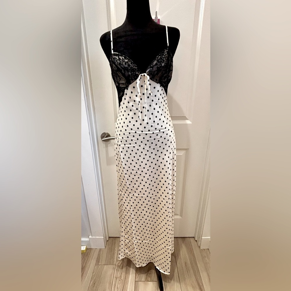 NWT Thirty Thirty Black lace and cream Polka Dot Slip Dress - M